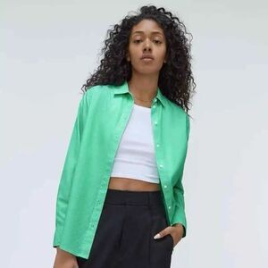 EVERLANE The Silky Cotton Relaxed Shirt NWT